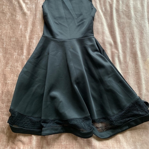 Black fit and flare dress with lace detail - Picture 2 of 2